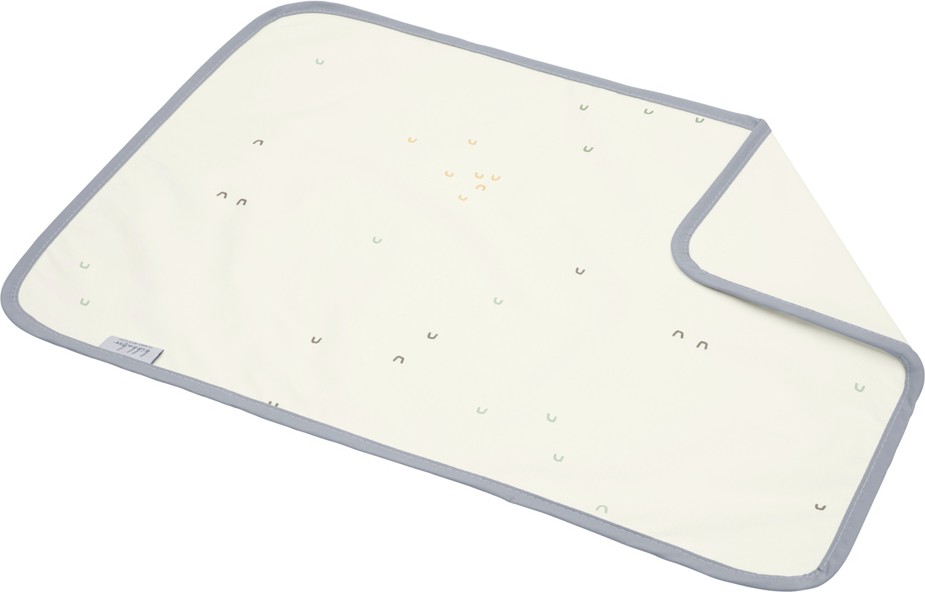 Подложка за преповиване Kikka Boo Подложка за преповиване Kikka Boo - 40 x 60 и 50 x 70 cm, от колекцията Sleepy Sheep - продукт