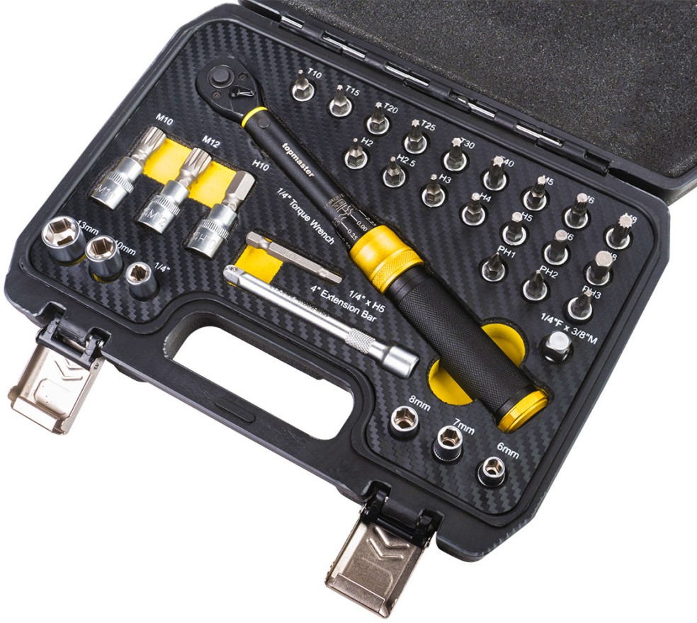 Динамометричен ключ 1/4" Topmaster CR-V Динамометричен ключ 1/4" Topmaster CR-V - С обхват 5 - 25 Nm, дължина 260 mm и аксесоари -
