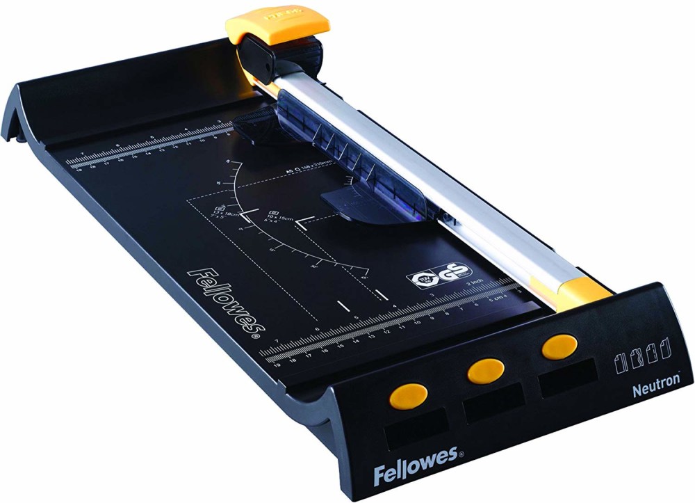 Тример за рязане на хартия Fellowes Neutron Тример за рязане на хартия Fellowes Neutron - Формат A4 -