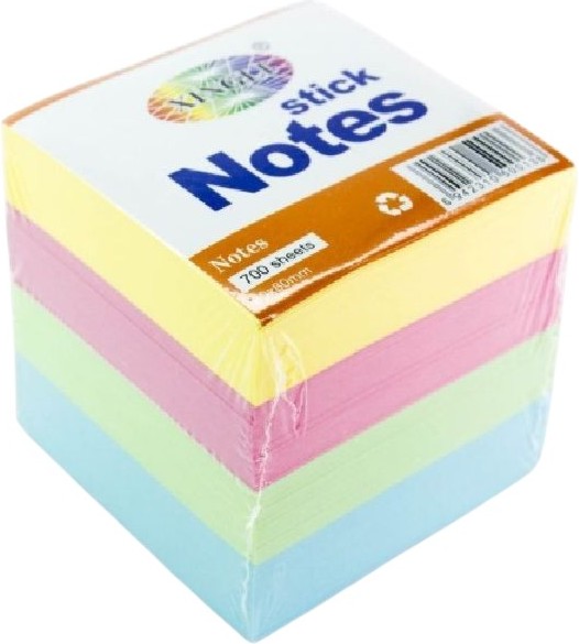 Самозалепващи листчета в пастелни цветове Самозалепващи листчета в пастелни цветове - 700 листчета с размери 8 x 8 cm -