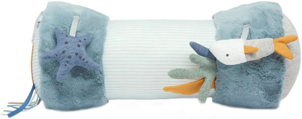 Възглавница за игра по корем Mamas & Papas Tummy Time Roll Възглавница за игра по корем Mamas & Papas Tummy Time Roll - От серията Welcome to the World - продукт