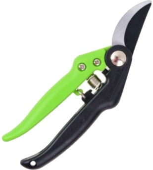   Yardsmith 605038 -     - 