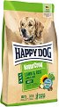 ���� ����� �� ������ � ������������ ������������ Happy Dog Adult - 1 ÷ 15 kg, � ������� � ����, �� ������� NaturCroq, � ����� ������� - �����