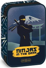 Ученически несесер - Ars Una - От серията Ninjas in the Dark — 51344573