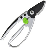   Yardsmith 605028 -     - 