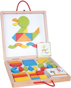 Дървено куфарче с магнитна дъска и форми Lelin Toys — L30021