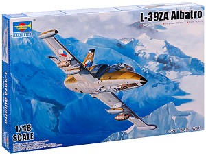 Чехословашки самолет - L-39ZA Albatro - Сглобяем авиомодел — Trumpeter 05805