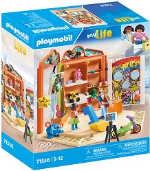 Playmobil My Life - Магазин за играчки — 71536