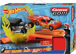 Писта за колички с дистанционни - Carrera - С 2 колички на тема Hot Wheels — 20062564