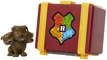 Фигурка на Пухчо в куфарче Jakks Pacific inc - С изненада от серията Хари Потър — 40260