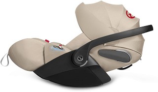     Cybex Cloud Z I-size: Scuderia Ferrari -  13 kg -   