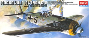 Военен самолет - Focke Wulf Fw190A 6/8 - Сглобяем авиомодел — Academy 2120