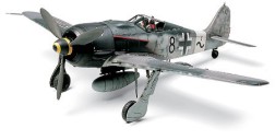 Военен самолет - Focke Wulf Fw190 A-8/A-8 R2 - Сглобяем авиомодел — Tamiya 61095