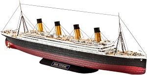 Лайнер - R.M.S. Titanic - Сглобяем модел — Revell 05210