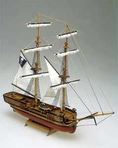 Пиратски кораб - Captain Morgan - Сглобяем модел от дърво — Mamoli MM5