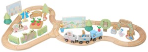 Дървена влакова композиция - Orange Tree Toys - На тема Зайчето Питър — OTT08589