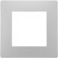      Legrand -  1    Niloe - 