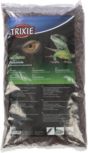 Борова кора за терариум Trixie Pine Bark - 10 л