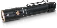 Фенер Fenix ​​LD30R - 1700 lm с акумулаторна батерия