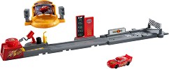 Писта с количка Светкавицата Маккуин - Mattel - На тема Колите — JDJ02