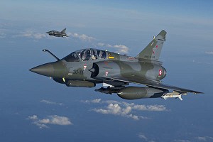 Изтребител - Mirage 2000 D with LGBs OpEx 2011 - Сглобяем авиомодел — Italeri 2707